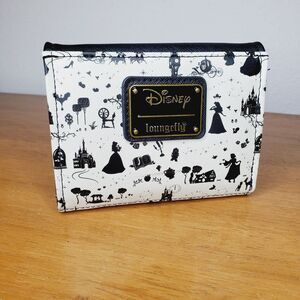 Loungefly Disney Princess Cameo Flap Wallet AURORA BELLE SNOW WHITE CINDERELLA